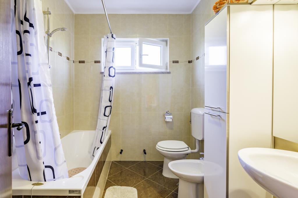 Apartmani Radmila Nova Vas  Extérieur photo