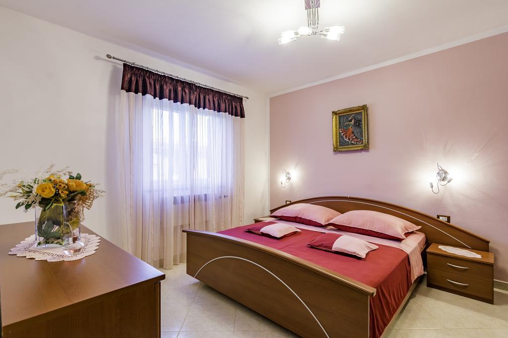 Apartmani Radmila Nova Vas  Extérieur photo